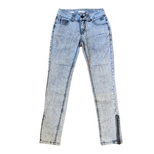 Silence+noise high rise Ankle zip twig jeans size 26